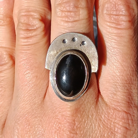 Black Onyx Oval Sterling Silver Ring Handmade sz 6 - Picture 6 of 6